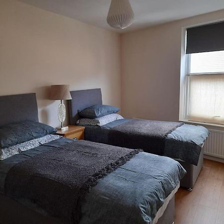 South Cliff Loft Apartment Скарбъро Екстериор снимка