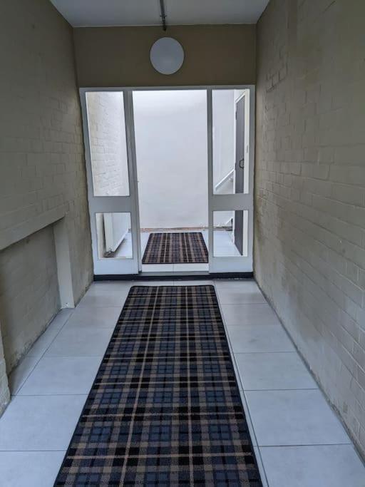 South Cliff Loft Apartment Скарбъро Екстериор снимка